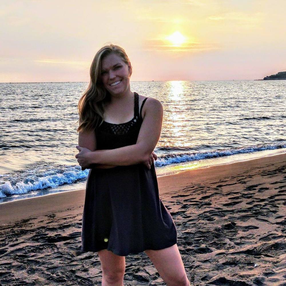 Meet your Posher, Julie